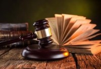 Суд: За незадовільний стан дорожнього покриття з автодора стягнуто 762 307 грн. (Рівненський міськсуд № 569/18043/17 від 15.06.2018)