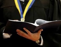 ВС/ККС: Протокол слідчого експерименту складений без участі захисника і покладений в основу вироку є недопустимим доказом.