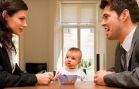 ВСУ: Непрацездатна особа має право на утримання від колишнього подружжя згідно ст. 75, 76 СК України виключно у випадку, якщо ця особа не забезпечена прожитковим мінімумом (ВСУ від 16 серпня 2017р. у справі № 6-1111цс17)